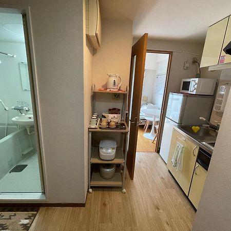 新宿庭院の屋-Shinjuku Garden Home -28 Square Meters King Size Bed Garden Room Tokyo prefektur Exteriör bild